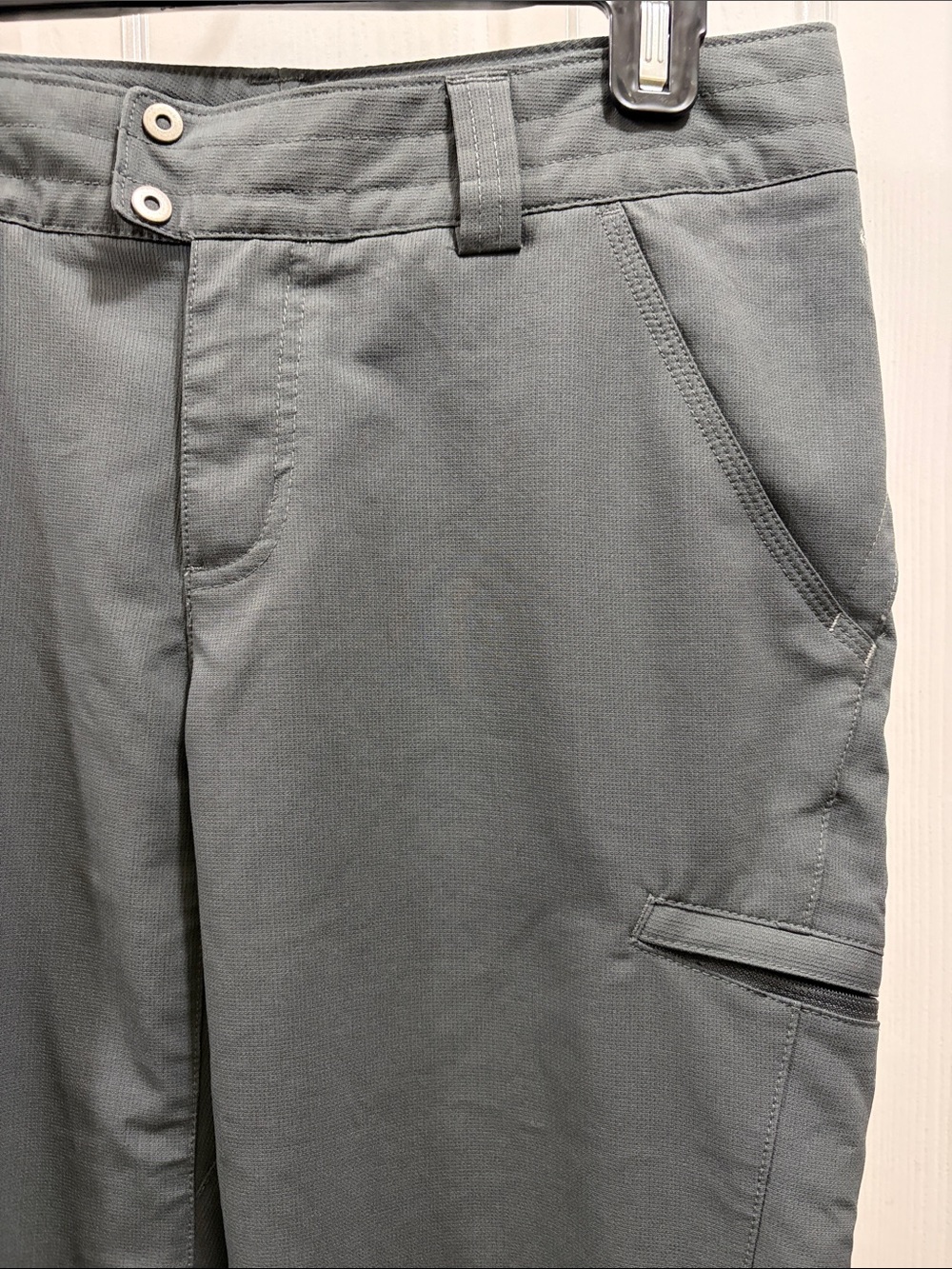 Columbia Omni Shade Sun Protection Hiking Capris Gray 8